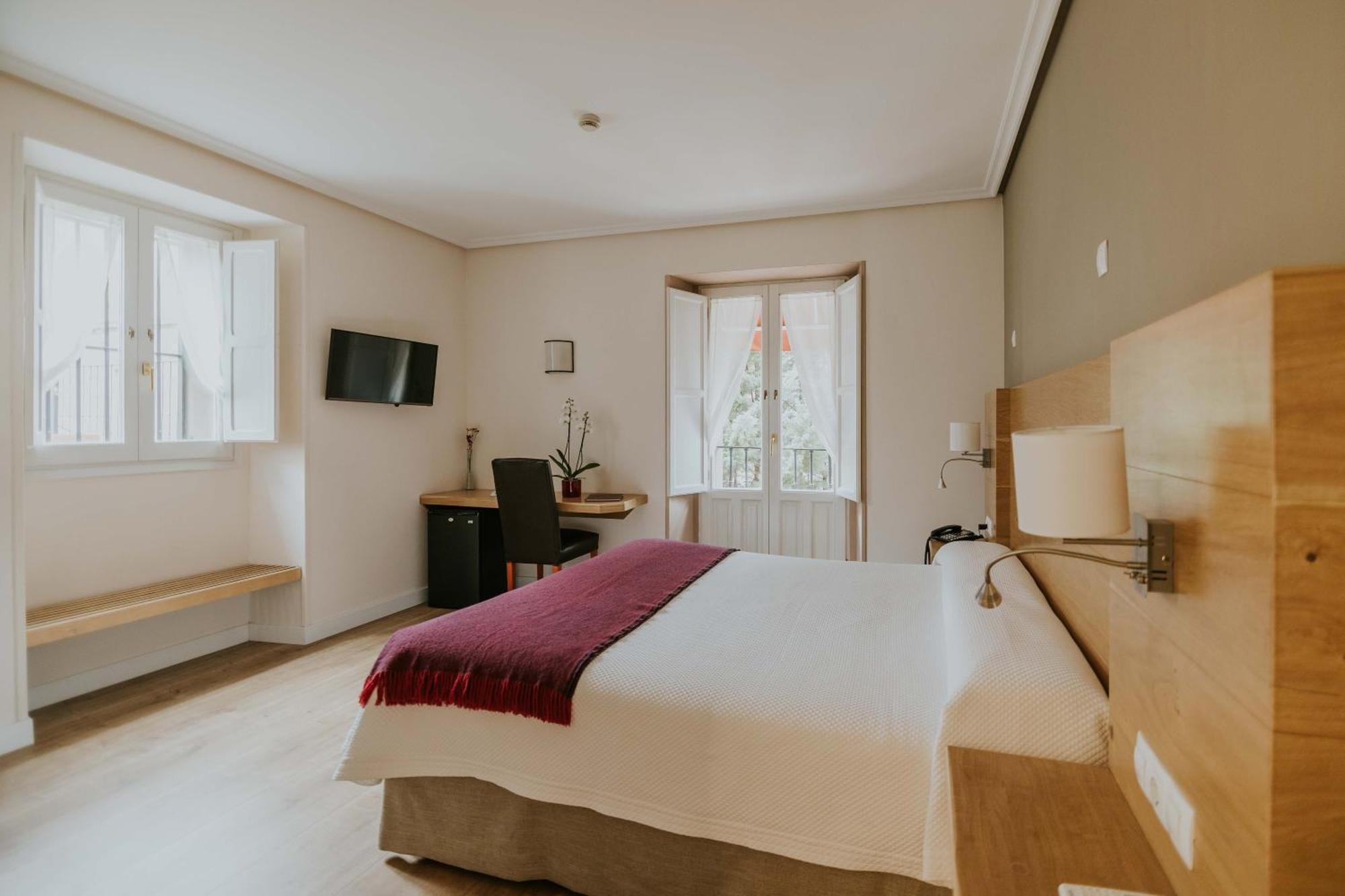 Hotel Arrope Haro Zewnętrze zdjęcie