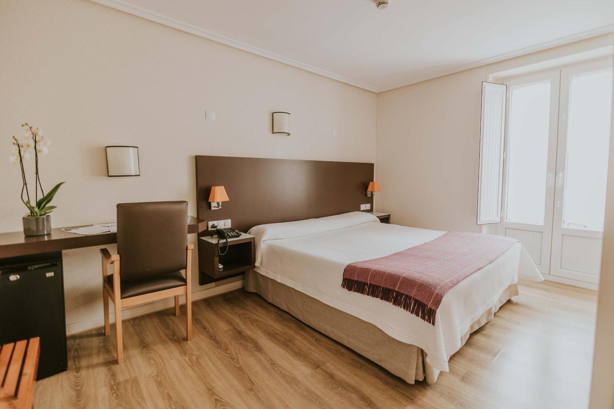 Hotel Arrope Haro Zewnętrze zdjęcie