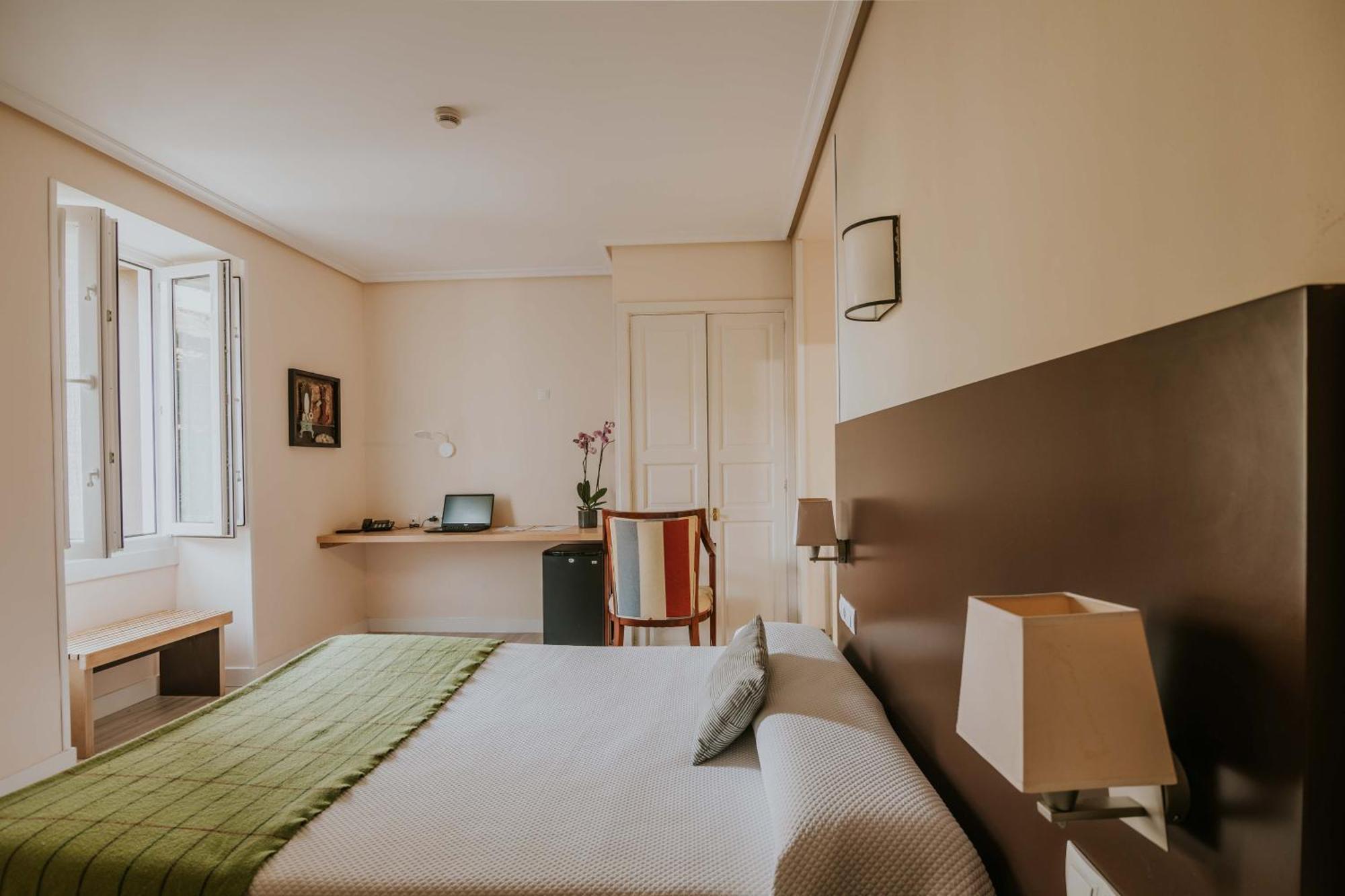 Hotel Arrope Haro Zewnętrze zdjęcie